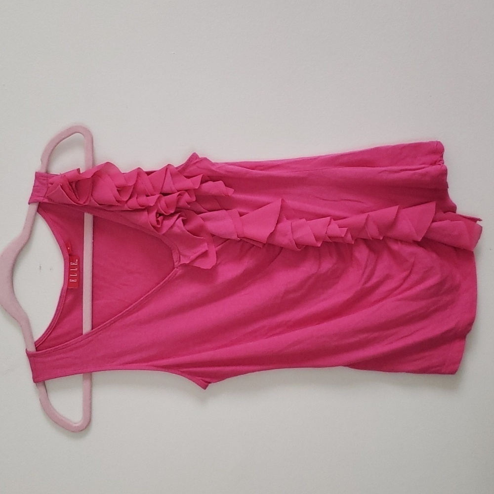 Elle Barbie pink ruffle scoop neck summer tank top, women's size small.